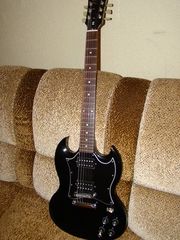 Продается электрогитара Gibson SG special